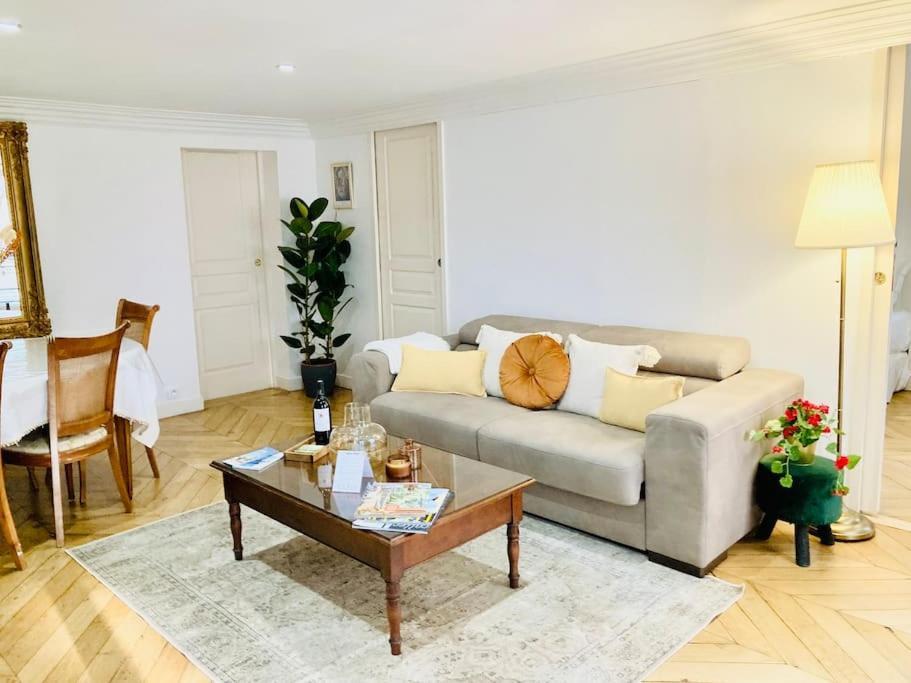 Apartment The Angelina House - Jaccuzi - Place Vendome Paris